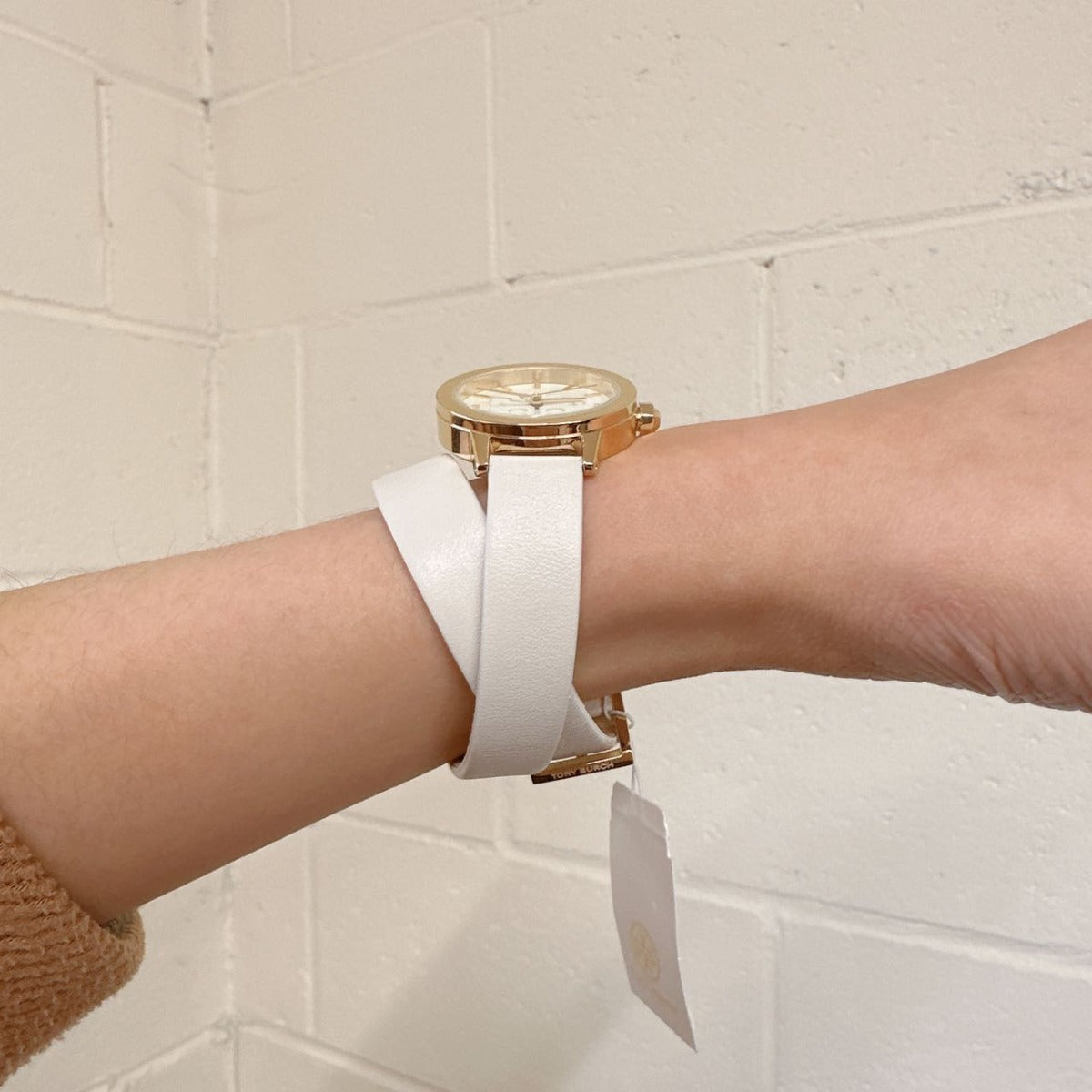 Tory Burch TBW2002 Women's Gigi Gold Stainless Leather Wrap Watch 28mm Tory Burch TBW2002 Women's Gigi Gold Stainless Leather Wrap Watch 28mm